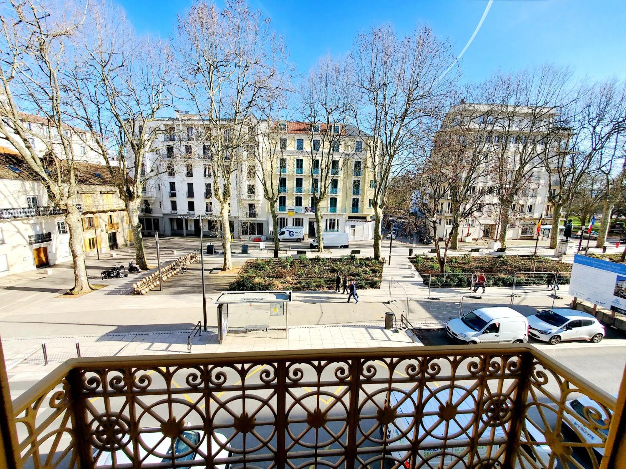 Logis Hotel Belle Etoile Vichy Exterior foto